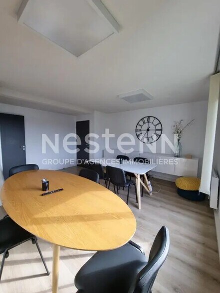 Bureau dans Vannes à louer - Photo de l’immeuble – Image 1 sur 4