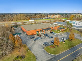 Plus de détails pour 50 Thruway Park Dr, Henrietta, NY - Industriel/Logistique à vendre