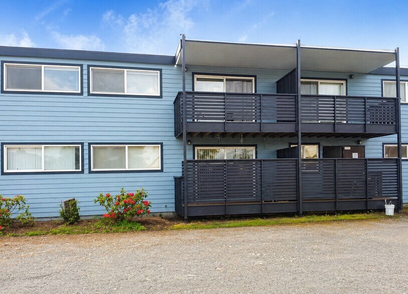 702 L St, Hoquiam, WA à vendre - Photo de l’immeuble – Image 2 sur 8