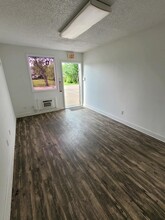 1416 N Main St, Pearland, TX à louer Photo de l’immeuble– Image 2 sur 11