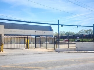 Plus de détails pour 2051 N Austin Ave, Chicago, IL - Bureau, Industriel/Logistique à louer