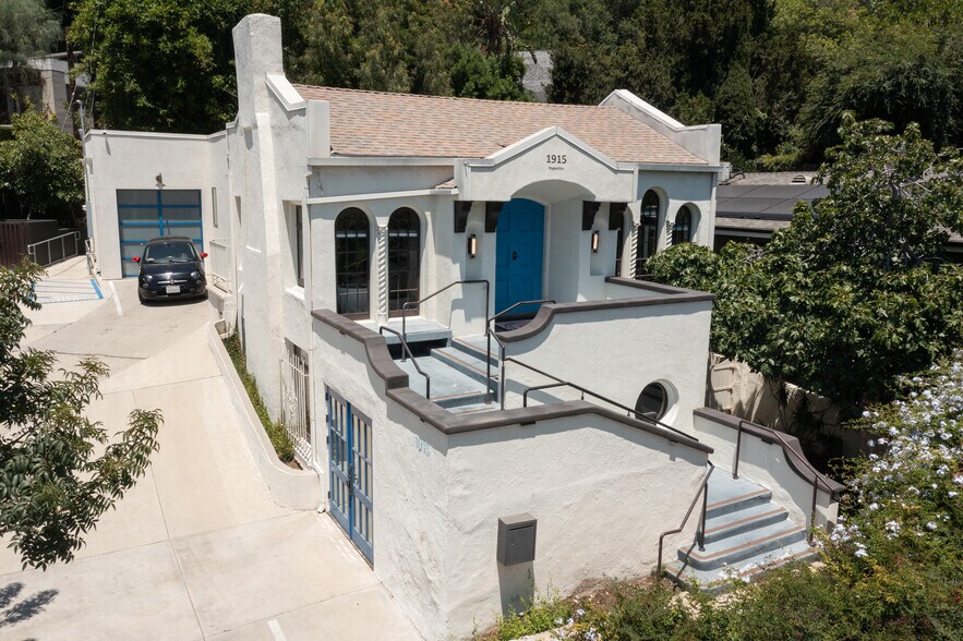 1913-1915 Hyperion Ave, Los Angeles, CA à vendre - Photo de l’immeuble – Image 3 sur 84