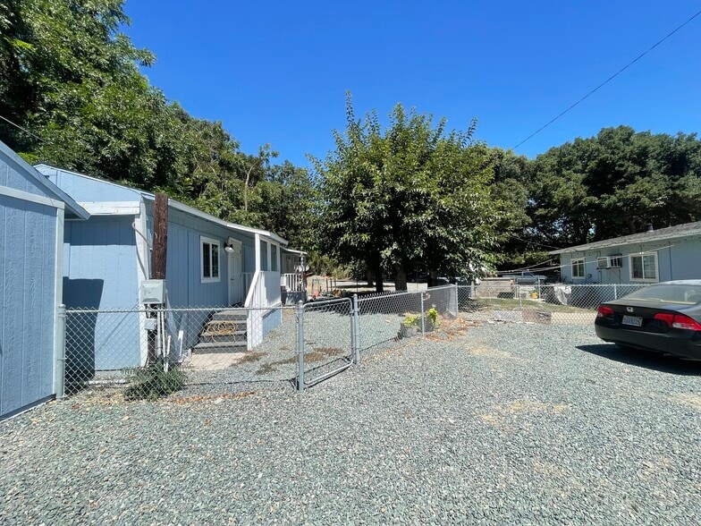 13991 River Rd, Walnut Grove, CA à vendre - Photo de l’immeuble – Image 3 sur 7