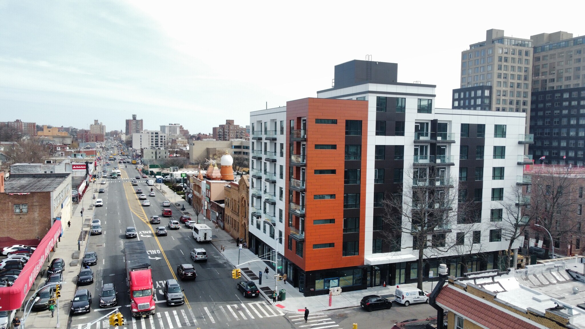 15002 Hillside Ave, Jamaica, NY à louer Aérien– Image 1 sur 16