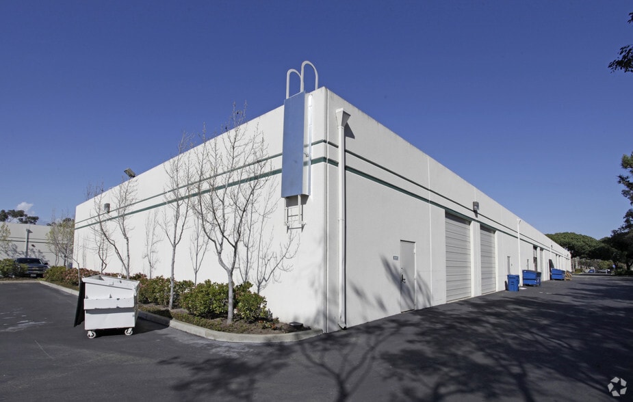 30069-30083 Ahern Ave, Union City, CA à louer - Photo de l’immeuble – Image 3 sur 3