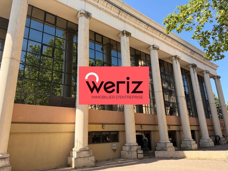 9 Bis Place John Rewald, Aix-en-Provence à louer - Photo de l’immeuble – Image 2 sur 8