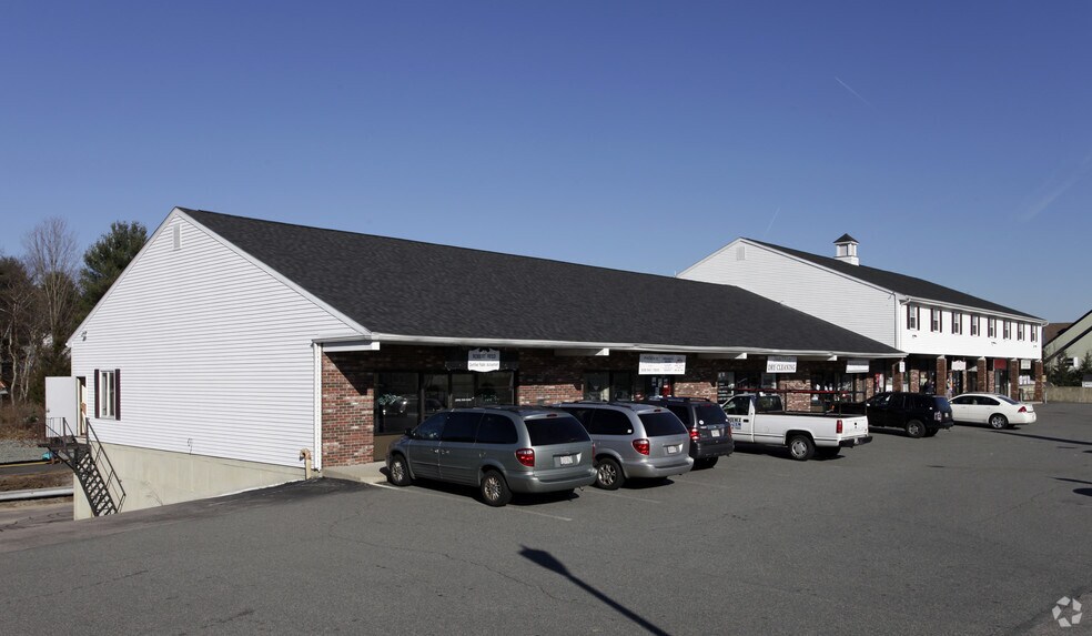 158 W Main St, Norfolk, MA à louer - Photo de l’immeuble – Image 2 sur 2