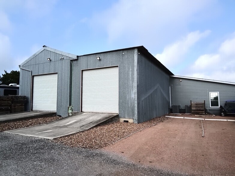 26256 N Us-281 Hwy, San Antonio, TX à louer - Photo de l’immeuble – Image 2 sur 5
