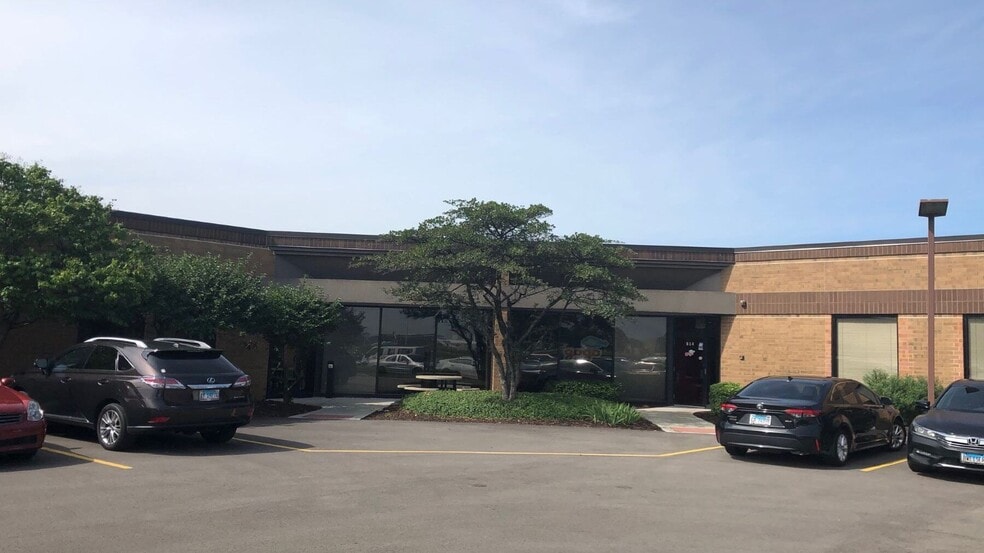800-820 W South Thorndale Ave, Bensenville, IL à louer - Photo de l’immeuble – Image 1 sur 3