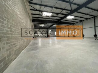 Plus de détails pour Bureau, Industriel/Logistique à louer