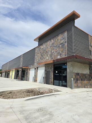 Plus de détails pour 9850 Huebner Rd, San Antonio, TX - Local d'activités à louer