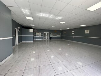 Plus de détails pour 1031 E 49th St, Hialeah, FL - Local commercial à louer