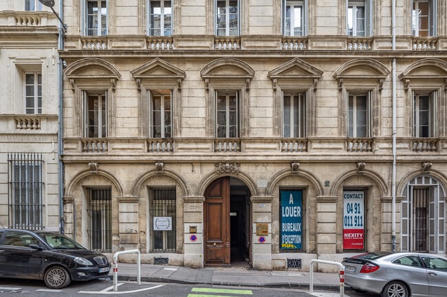 Plus de détails pour 26 Rue Edouard Delanglade, Marseille - Bureau à louer