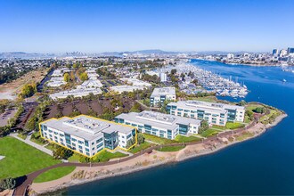 300 Wind River Way, Alameda, CA - VUE AÉRIENNE  vue de carte - Image1