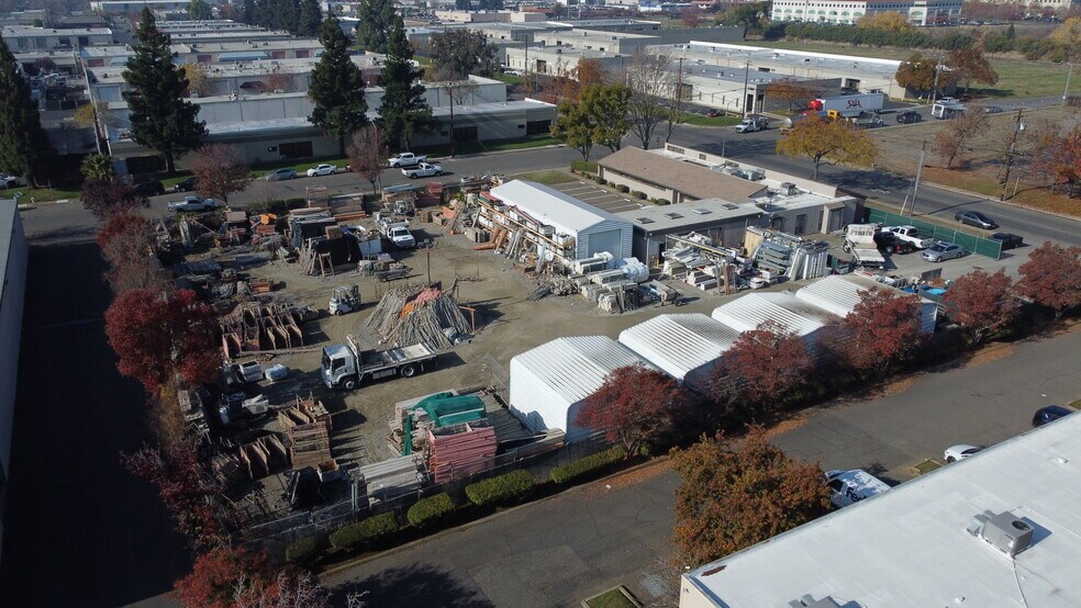 7050 McComber St, Sacramento, CA à vendre - Aérien – Image 2 sur 8