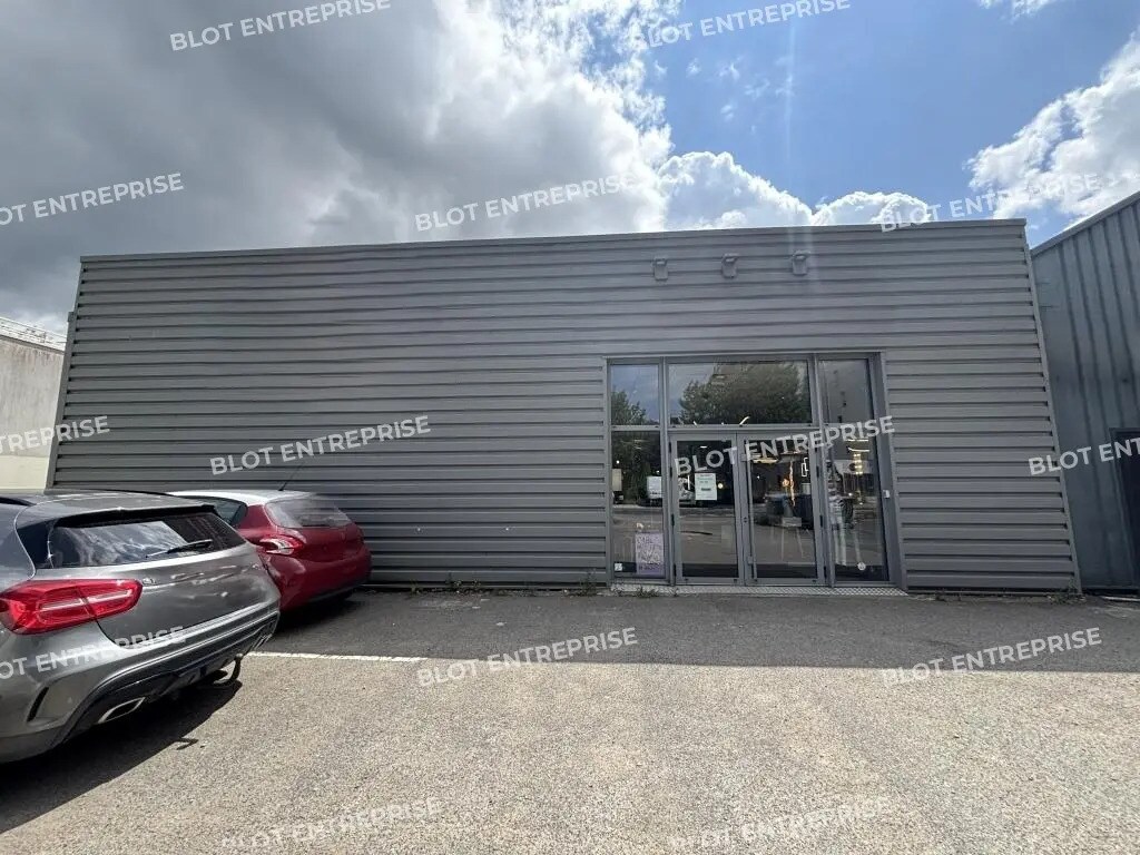  dans Nantes à vendre Photo de l’immeuble– Image 1 sur 1