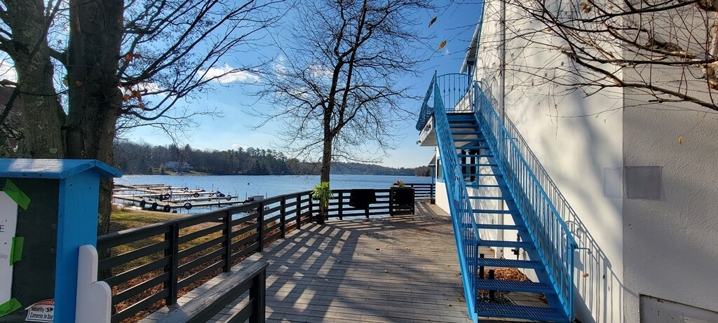 View Photo