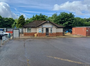 2229 London Rd, Glasgow à louer Photo de l’immeuble– Image 1 sur 5