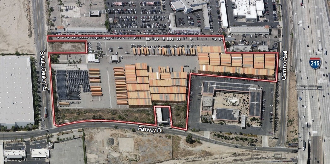 1691 S Auto Center Dr, San Bernardino, CA à louer Photo de l’immeuble– Image 1 sur 3