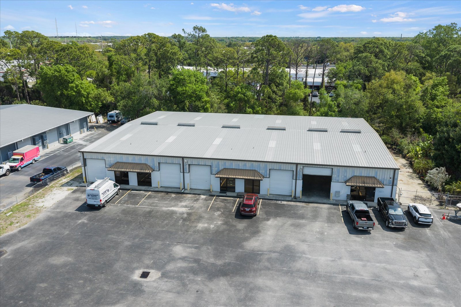 1755 Cattlemen Rd, Sarasota, FL à louer Photo principale– Image 1 sur 6