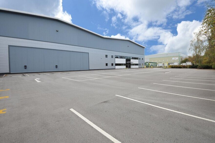 20-22 Leacroft Rd, Warrington à louer - Photo de l’immeuble – Image 3 sur 13