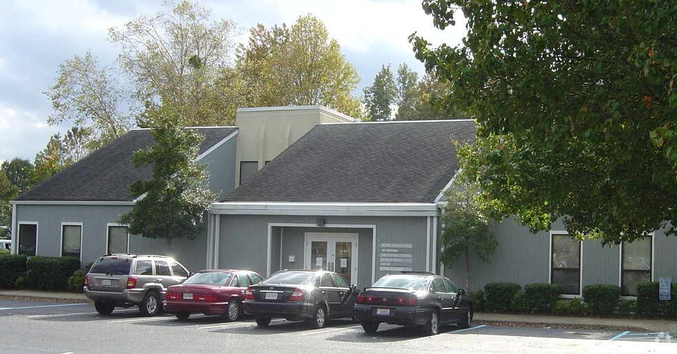 1446 Kempsville Rd, Virginia Beach, VA à louer - Photo de l’immeuble – Image 2 sur 3