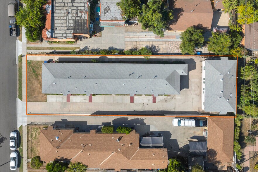 3535 Los Flores Blvd, Lynwood, CA à vendre - Photo de l’immeuble – Image 3 sur 9