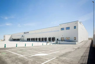 Plus de détails pour Calle Civitella, Zaragoza - Industriel/Logistique à louer