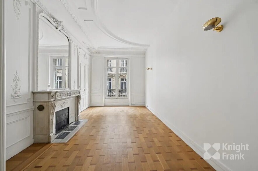 7 Bis Rue De Monceau, Paris à louer - Photo de l’immeuble – Image 2 sur 9