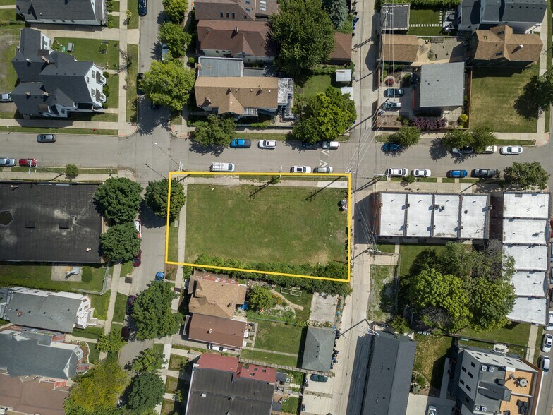 1601 Leverette st, Detroit, MI à vendre - Photo de l’immeuble – Image 2 sur 15