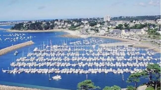 Plus de détails pour Local commercial à louer