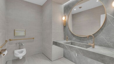 625 Market St, San Francisco, CA à louer Photo intérieure– Image 1 sur 2