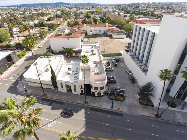 8712 Wilshire Blvd, Beverly Hills, CA à louer - Photo de l’immeuble – Image 3 sur 9