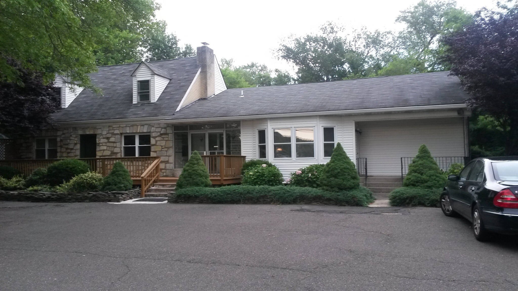 600 Lawrenceville Rd, Lawrence Township, NJ à vendre Photo de l’immeuble– Image 1 sur 9