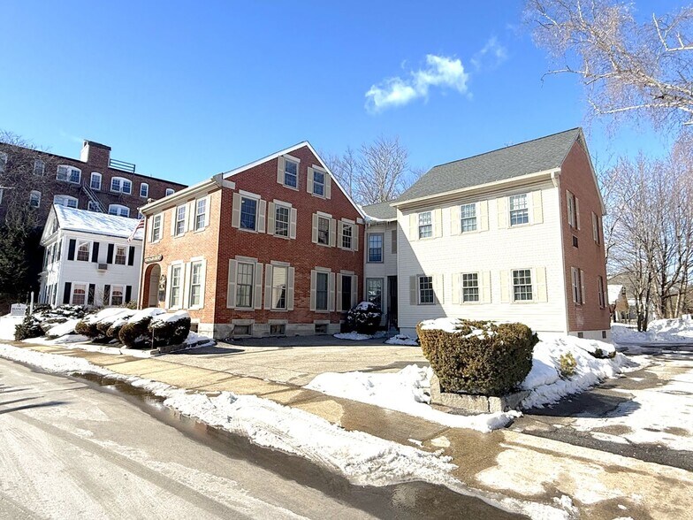 16 Centre St, Concord, NH à louer - Photo de l’immeuble – Image 2 sur 6
