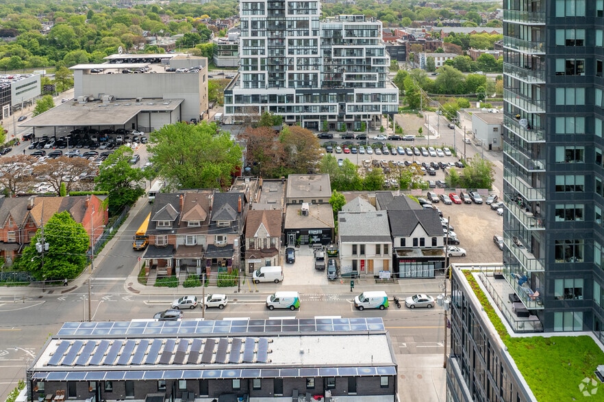 99 River St, Toronto, ON à vendre - Photo de l’immeuble – Image 2 sur 11