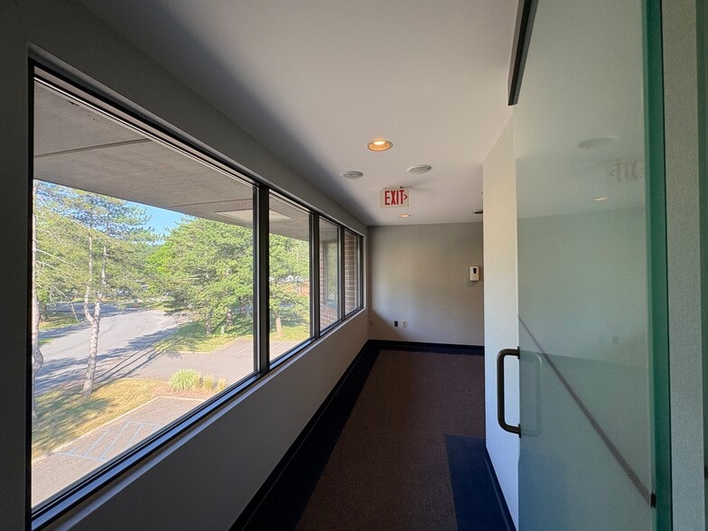 26 Computer Dr W, Albany, NY à louer - Photo intérieure – Image 3 sur 6