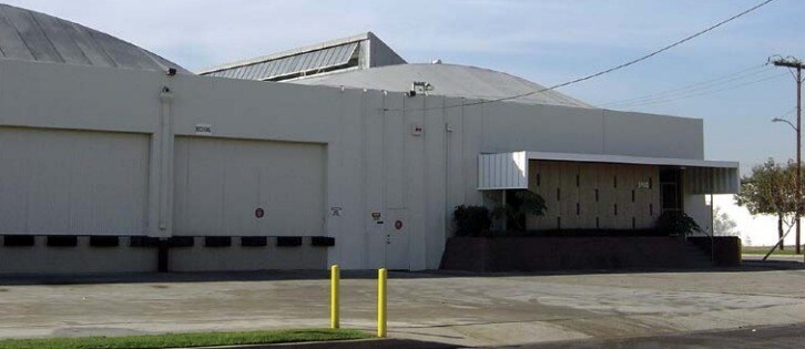 5900-5922 Triumph St, Commerce, CA à louer - Photo de l’immeuble – Image 2 sur 3