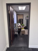 22750 Hawthorne Blvd, Torrance, CA à louer Photo intérieure– Image 1 sur 10