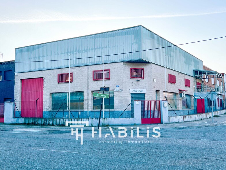 Industriel/Logistique dans Toledo, Toledo à louer - Photo de l’immeuble – Image 2 sur 17