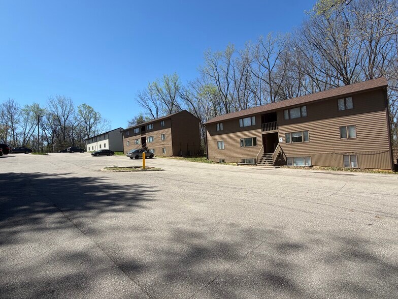 2600 6th St, Bedford, IN à vendre - Photo de l’immeuble – Image 2 sur 13