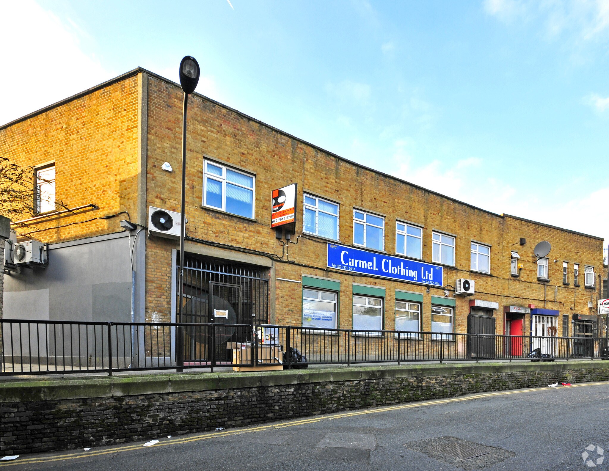 287-297 Haggerston Rd, Londres à louer Photo principale– Image 1 sur 17