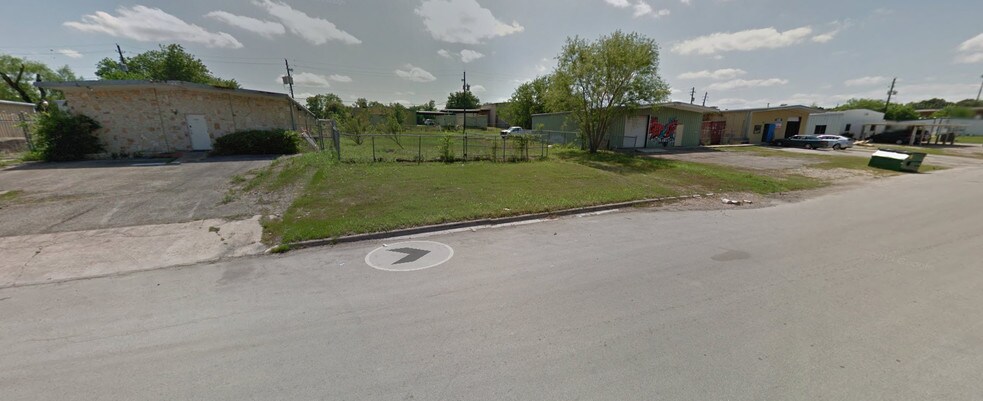 3407 Andtree Blvd, Austin, TX à louer - Photo de l’immeuble – Image 3 sur 9