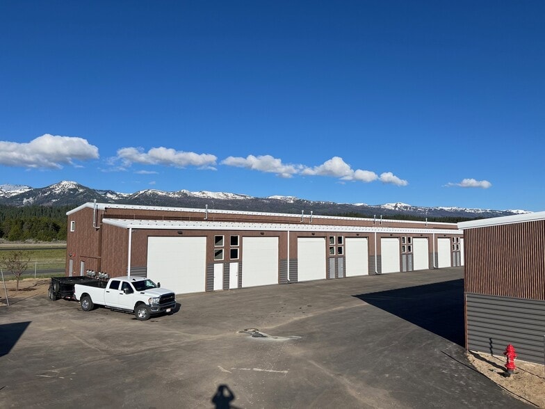 1435 Main St, Cascade, ID à vendre - Photo de l’immeuble – Image 3 sur 10