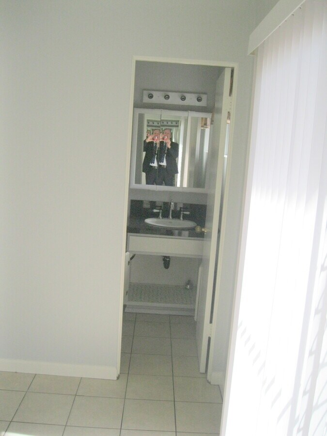 View Photo