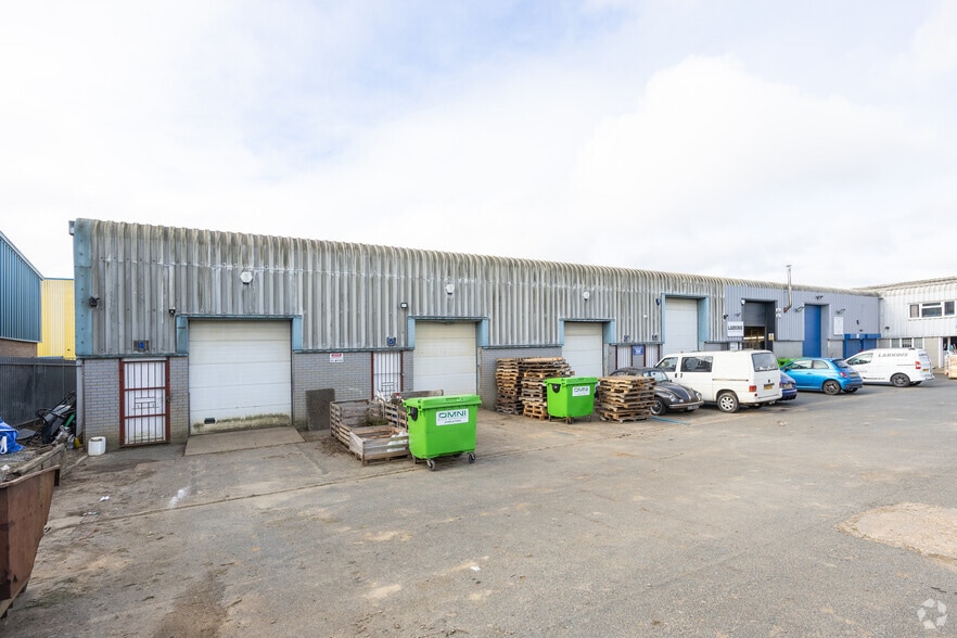 Castle Rd, Sittingbourne à vendre - Photo principale – Image 1 sur 2