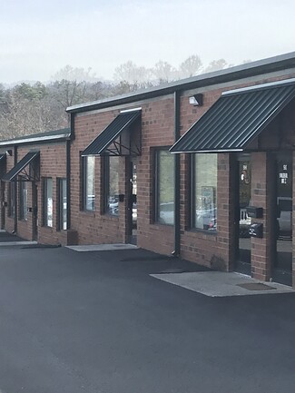 Plus de détails pour 9 Walden Dr, Arden, NC - Coworking à louer
