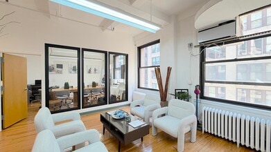 121-127 W 27th St, New York, NY à louer Photo intérieure– Image 1 sur 7