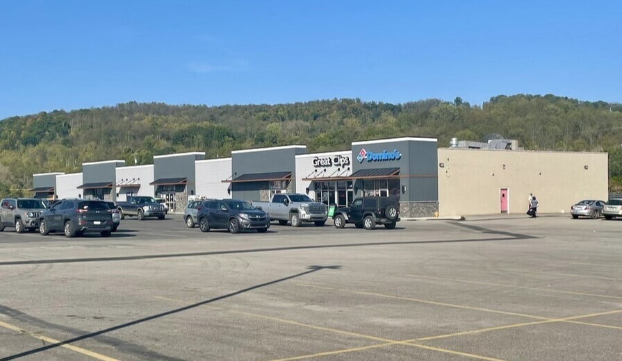 134 Lafayette Ave, Moundsville, WV à louer - Photo de l’immeuble – Image 3 sur 5