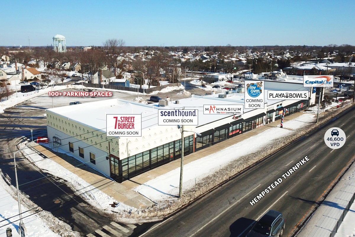 3695-3715 Hempstead Tpke, Levittown, NY à louer Photo principale– Image 1 sur 6